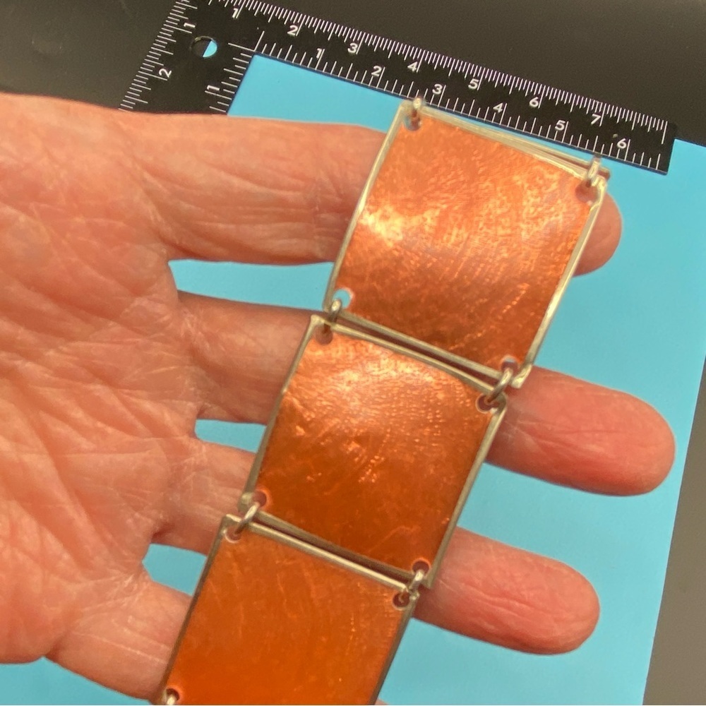 CULTURE Orange Dyed Shell Bracelet